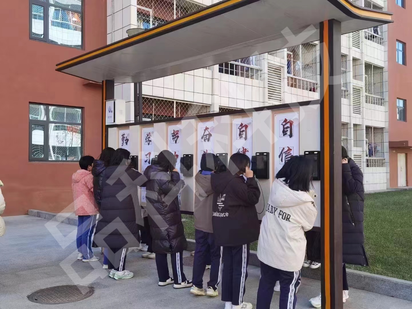 品科親情校園電話機(jī)
